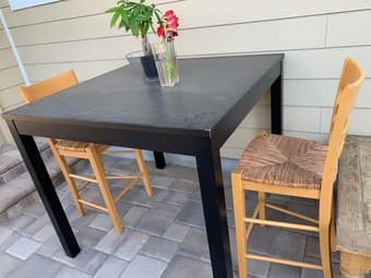 43”x43” counter height ( 371/2 “) table 2
