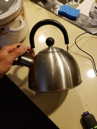 Stovetop tea kettle 1