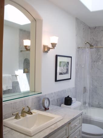 Stanford Proximity: Spotless Private Room  & Shared Bath w Post Doc 2