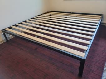 King Bed Frame with a great condition ($50) 2