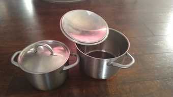 Stainless steel saucepan 1