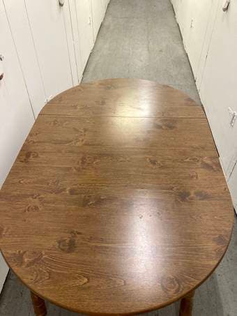 Wooden kitchen table & four chairs 3