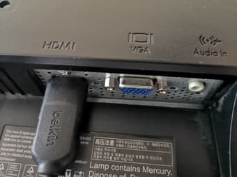 Monitor 23" hp pavillion w2338h with HDMI, VGA ports 2