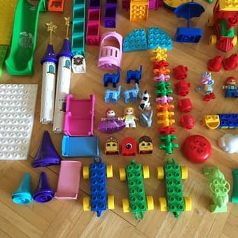 Duplo Lego set, 580 pieces 2