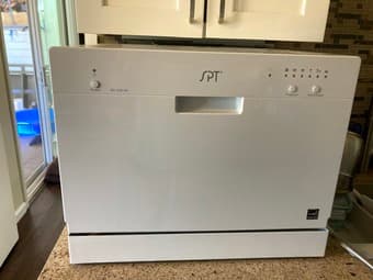 Dishwasher half size 1