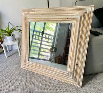 Summer sale - like new dorm/ home items 1