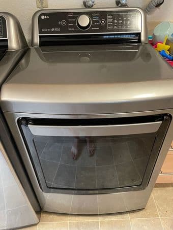 LG Washer and Dryer Under Warranty 1