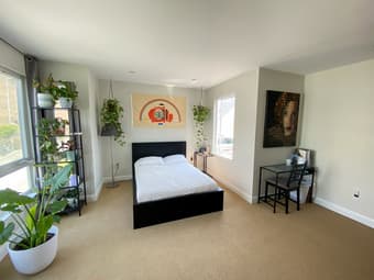 SF room available in 4bd/3ba house in Visitacion Valley 1