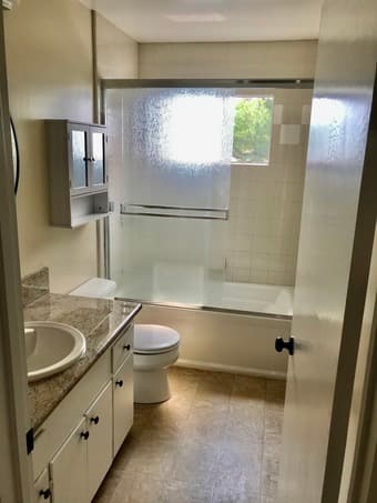 Room Available in Palo Alto 2 bedroom Apartment 2