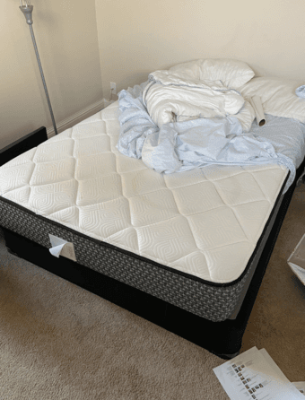 Sealy mattress and matching box spring bed base full size 1