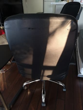 Office Swivel leather chair 1