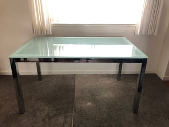 Table / Desk 2