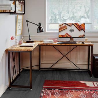 Desk in perfect condition 1