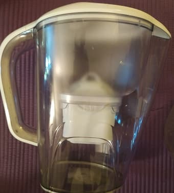 GEO Water Filtration Pitcher 2