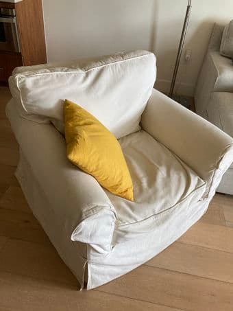 Big white comfy chair with removable & washable covers 1