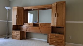 FREE Queen bedroom set 2