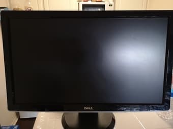 Dell Monitor 24" ST2410 1