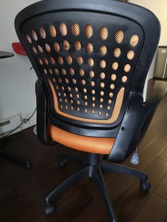Office swivel chair 3