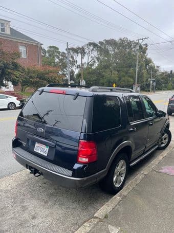 Ford Explorer XLT 2003 1