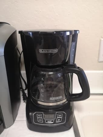 Coffee Machine Black and Decker 12 cups 1