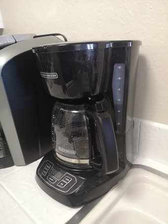 Coffee Machine Black and Decker 12 cups 1