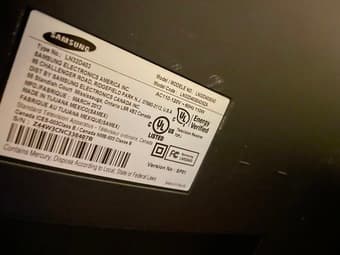 Samsung LCD TV 3
