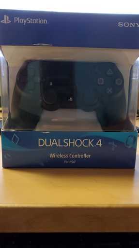 PS4 Dual Shock new unopened 1