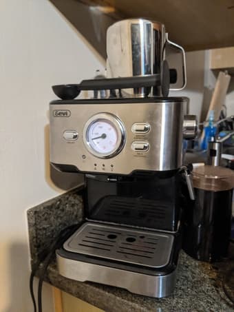 Gevi cappuccino machine with accessories and coffee grinder 1
