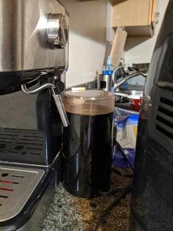 Gevi cappuccino machine with accessories and coffee grinder 2