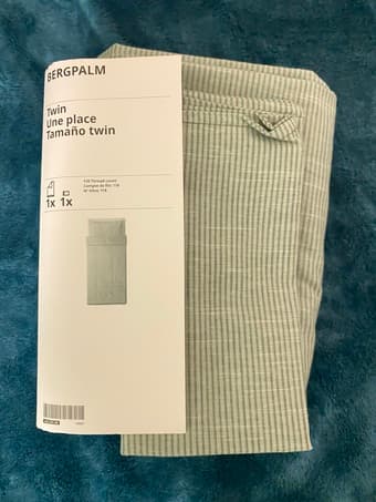 Ikea twin duvet cover and pillowcase 1