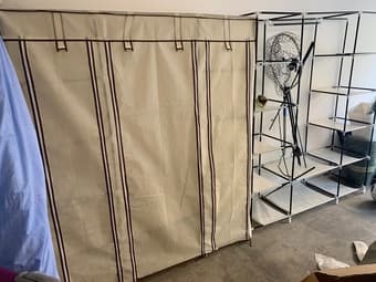 Simple assembly wardrobe 1