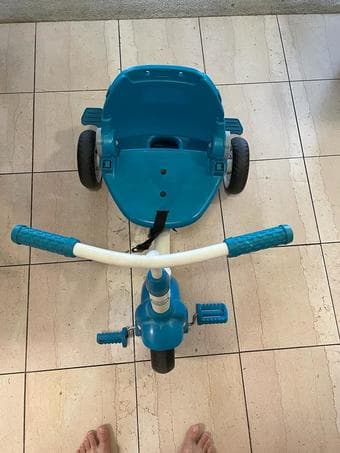 BABY TRIKE and Scooter 1