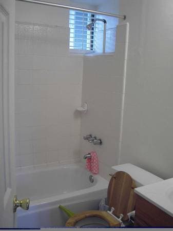 $890 Furnished private room in Palo Alto house for rent from Nov 1st. 3