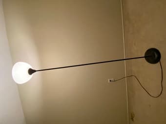 IKEA Floor Lamp with Bulb in excellent condition 1