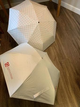 2 umbrellas 1