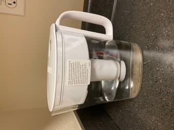 BRITA pitcher & 1 unused filter BRAND NEW 1