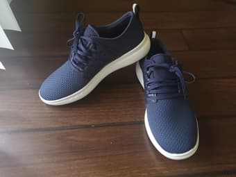Under Armour Shoes - Charged 24/7 size 8 Men Brand New 1