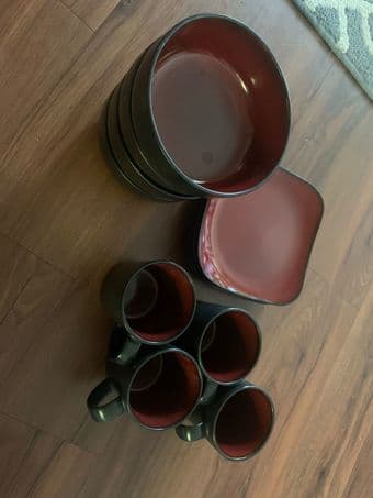 Dinnerware Brand new 1
