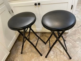 Set of 4 bar stools 1
