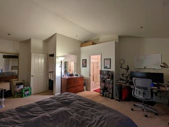 1bd+1ba in 3br/3.5ba townhouse in Redwood City 2
