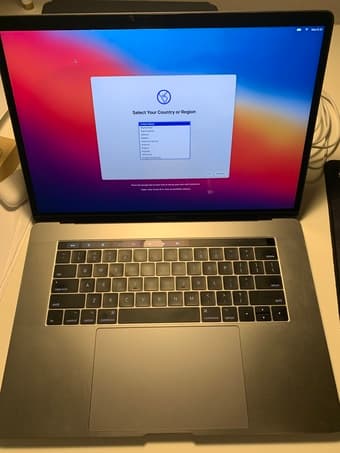 Macbook Pro 15-inch Mid 2017, Core i7, 16G RAM, 512GB. 1