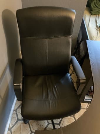 Office Chair - Free 1