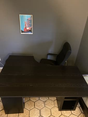 Large Office Desk 1