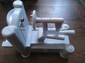 Vegetable Slicer 2