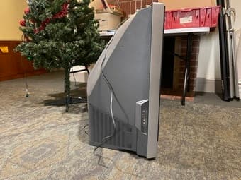 46 Inch Sony LCD Projection TV 2