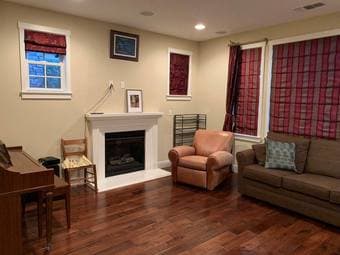 Housemates wanted for 4bd/3.5ba house in Menlo Park, starting March 1 2