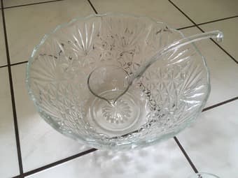 Set of glass punch bowl cups ladle 2