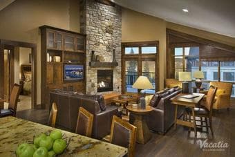 LUXURY Northstar Village Ski Lodge 2BR/2BA, ski-in/out 2