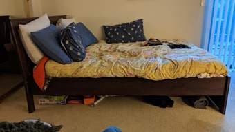 Bedframe Ikea Songesand 1
