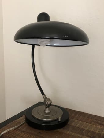 2 desk lamps 1